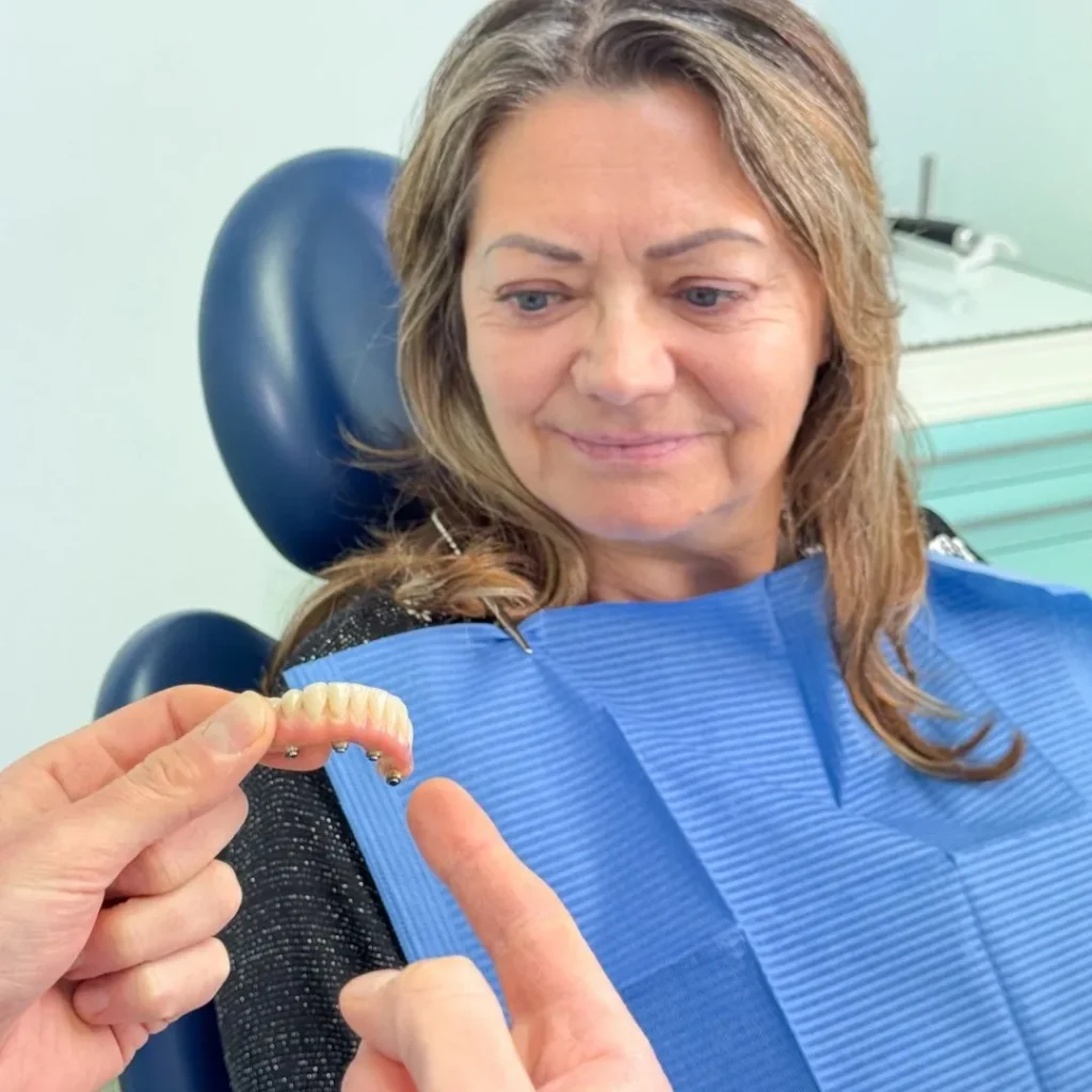 Impianti dentali: quanto sono naturali 1 Impianto dentale a Castelgomberto - Impianti dentali